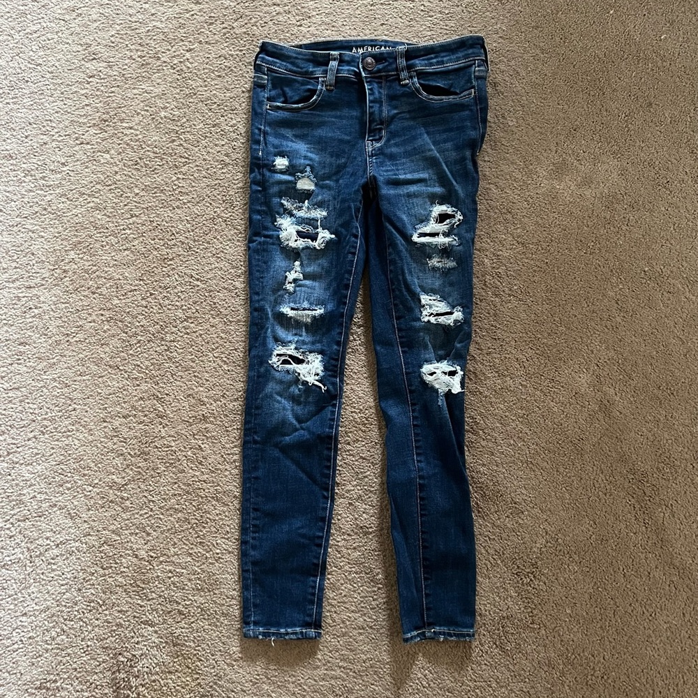 American Eagle Distressed Jegging